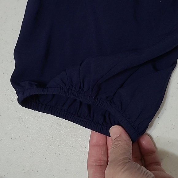 Crown & Ivy Navy Blue V-neck 3/4 length sleeve Blouse size 1X - Picture 4 of 7